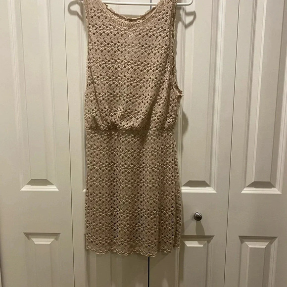 Free People - Boho Crochet Sleeveless Dress - tan taupe colour - small - Picture 1 of 2
